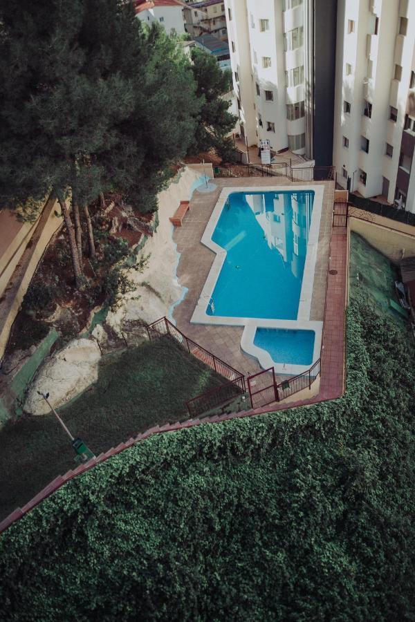 Bonito Apartamento Con Piscina. Бенідорм Екстер'єр фото
